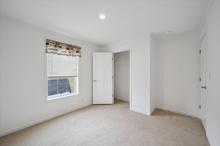 Pine Manor - Image 22