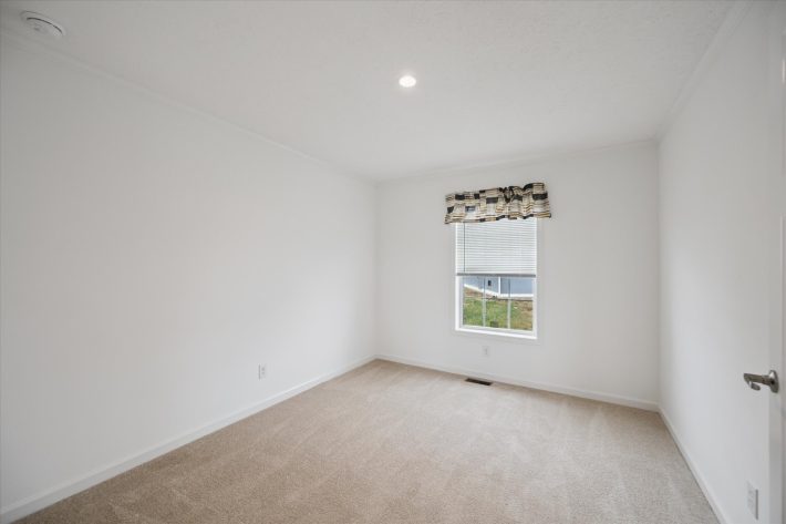 Pine Manor - Image 34