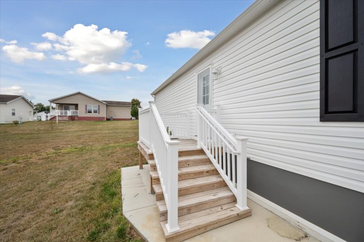 Pine Manor - Image 39