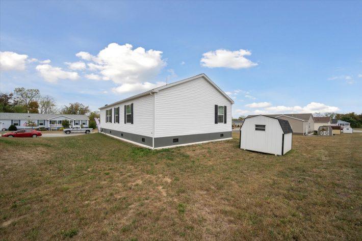 Pine Manor - Image 41
