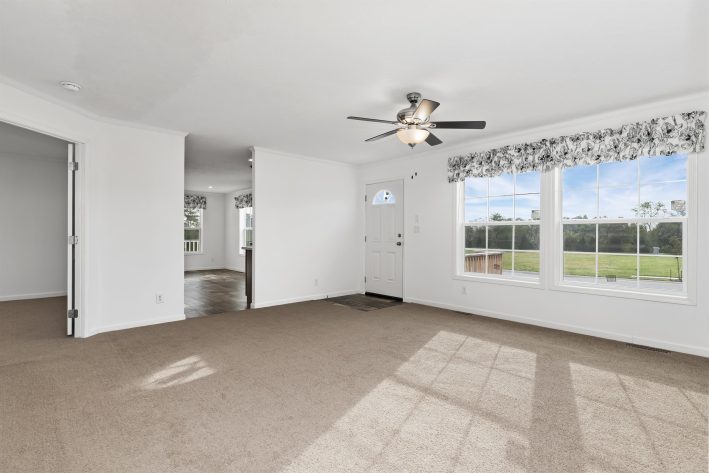 Pine Manor - Image 12