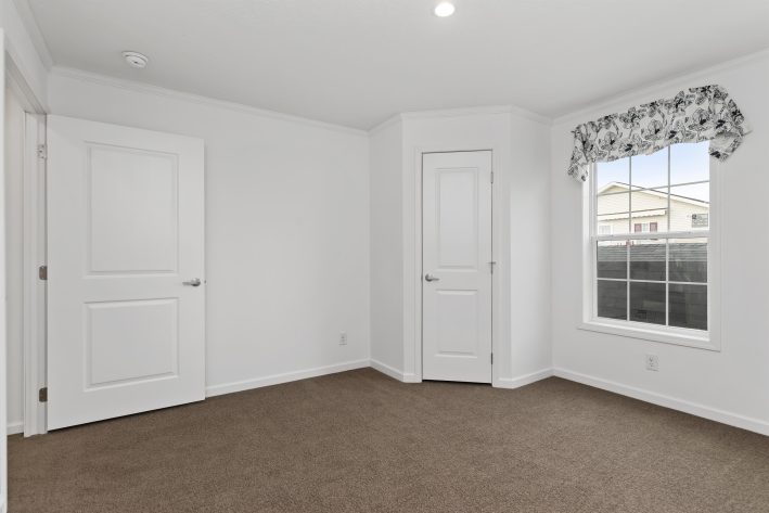 Pine Manor - Image 18