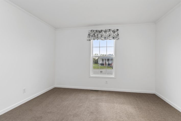 Pine Manor - Image 20