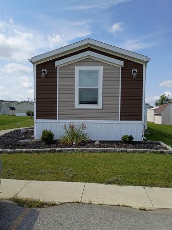 Perrysburg Estates - Image 1