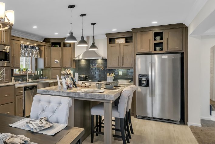 UMH Somerset Sales Center - Image 5
