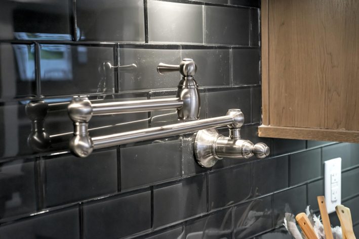 UMH Somerset Sales Center - Image 7