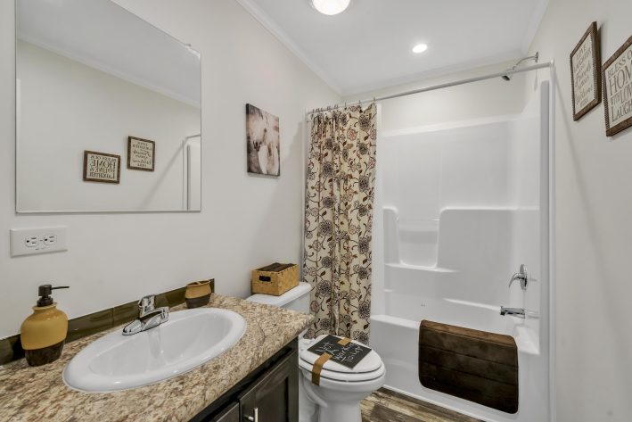 UMH Somerset Sales Center - Image 23
