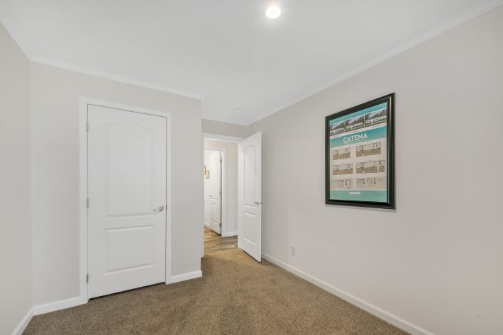 UMH Somerset Sales Center - Image 26