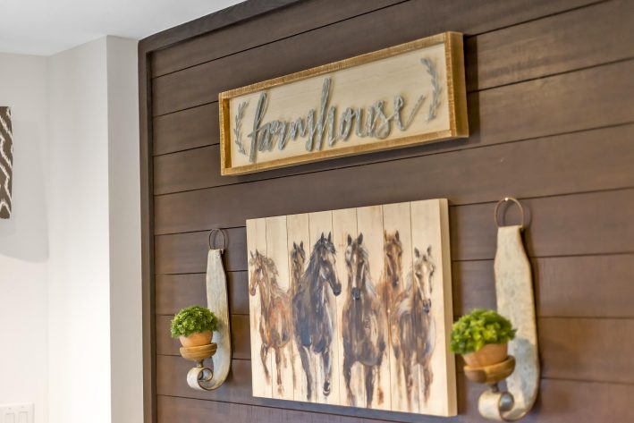 UMH Somerset Sales Center - Image 9