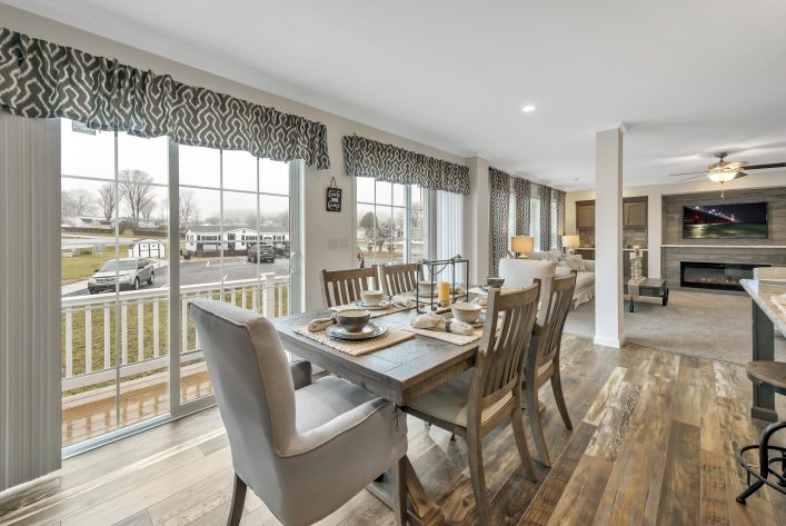 UMH Somerset Sales Center - Image 12