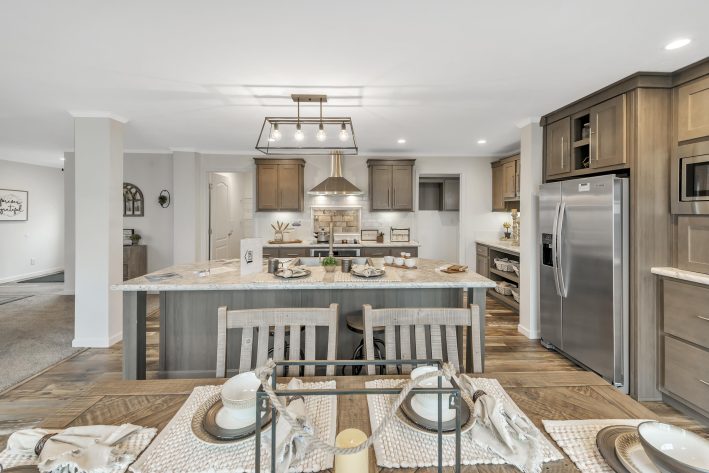 UMH Somerset Sales Center - Image 13