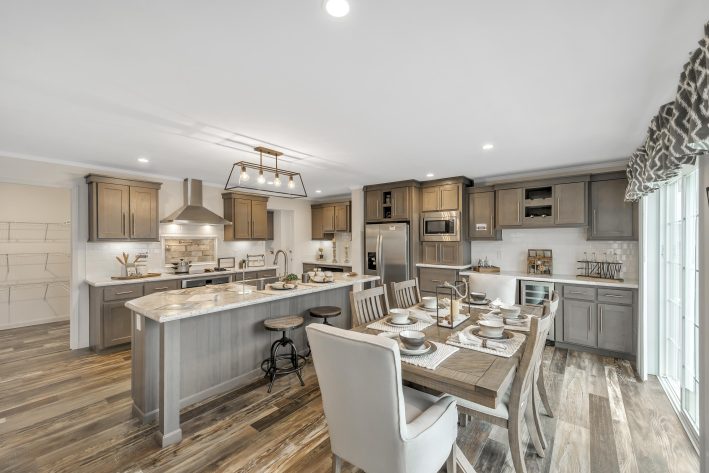 UMH Somerset Sales Center - Image 14