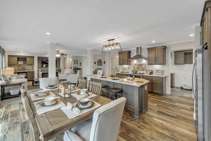 UMH Somerset Sales Center - Image 15