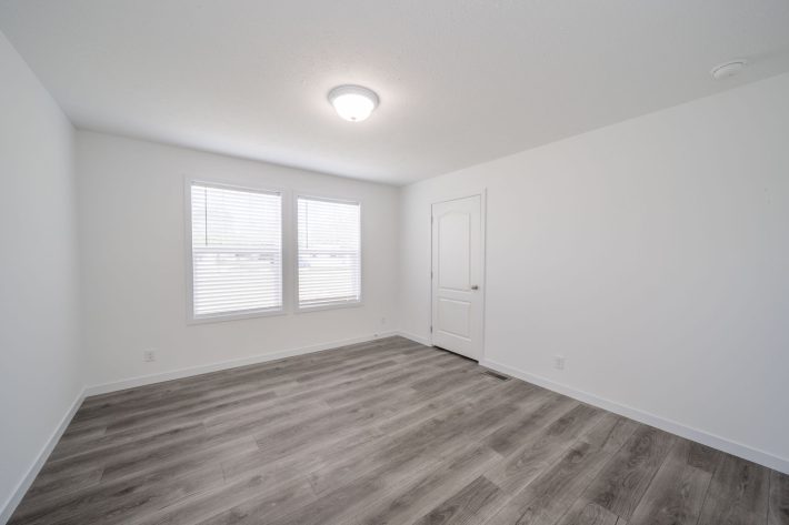 Redbud Sales Center - Image 8