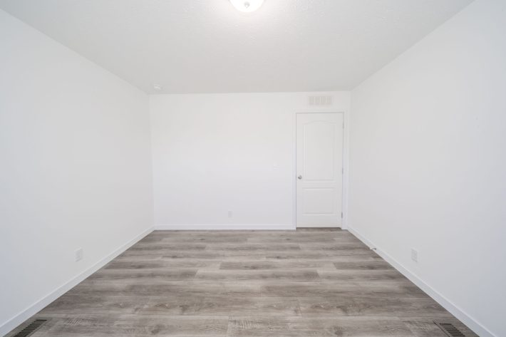 Redbud Sales Center - Image 10