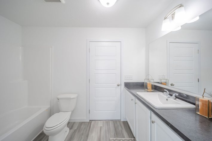 Redbud Sales Center - Image 25