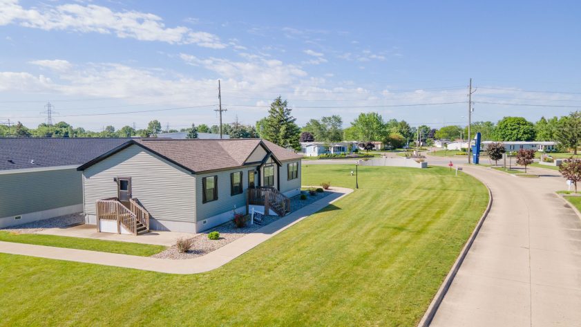 Redbud Sales Center - Image 19