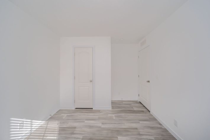 Redbud Sales Center - Image 22