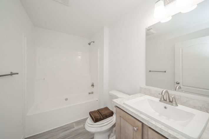 Redbud Sales Center - Image 23