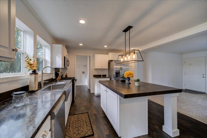 Kinnebrook Estates Sales Center - Image 13