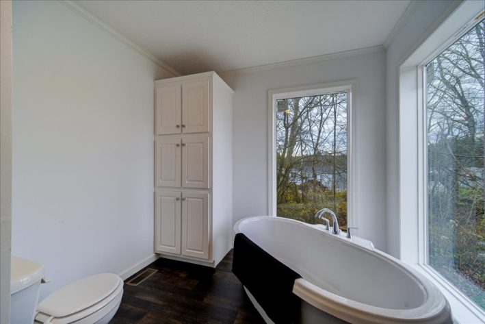 Kinnebrook Estates Sales Center - Image 32