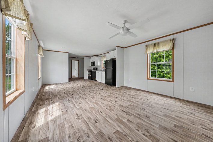 Lake Erie Estates - Image 40