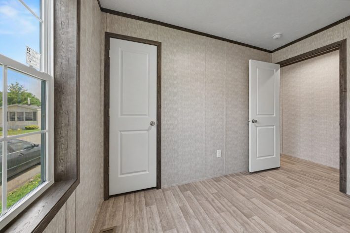 Lake Erie Estates - Image 52