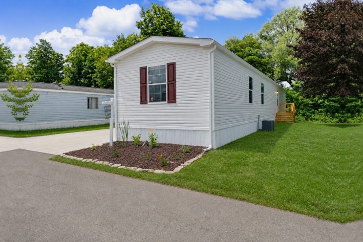 Lake Erie Estates - Image 1