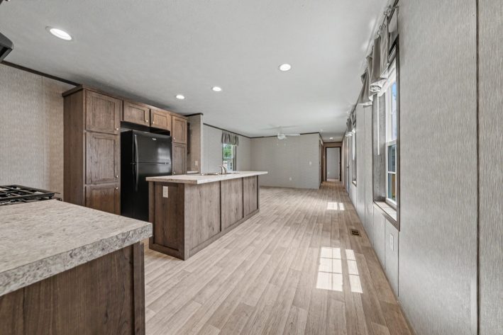 Lake Erie Estates - Image 14