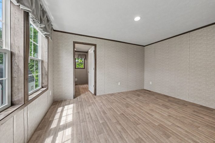 Lake Erie Estates - Image 22