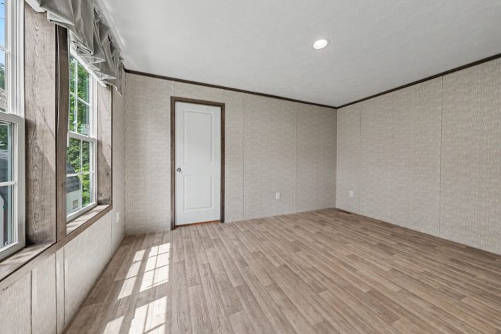 Lake Erie Estates - Image 23