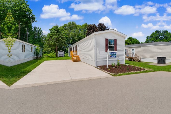 Lake Erie Estates - Image 2