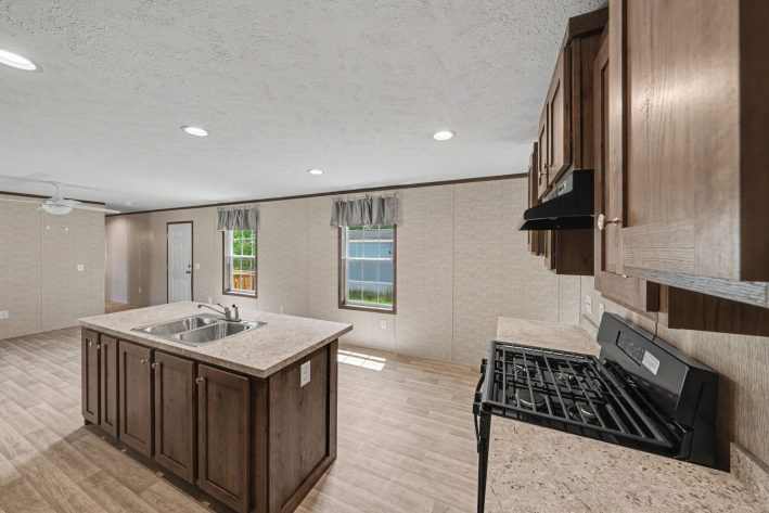 Lake Erie Estates - Image 40