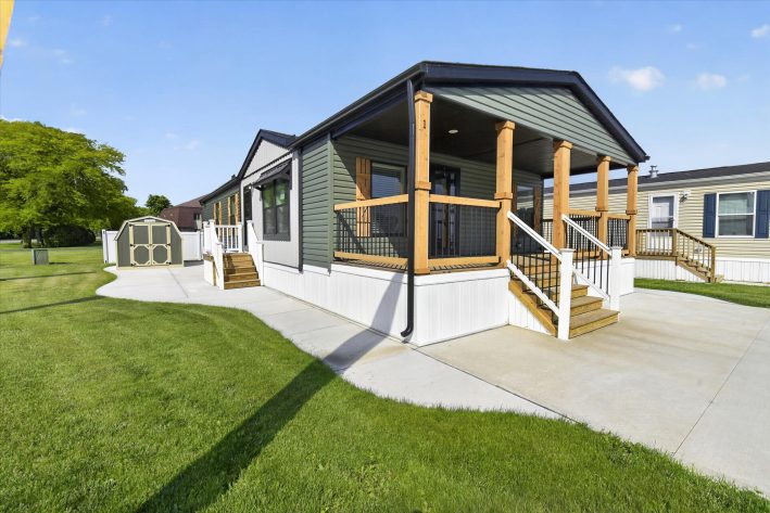 Bayshore Estates - Image 1