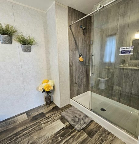 UMH Somerset Sales Center - Image 15