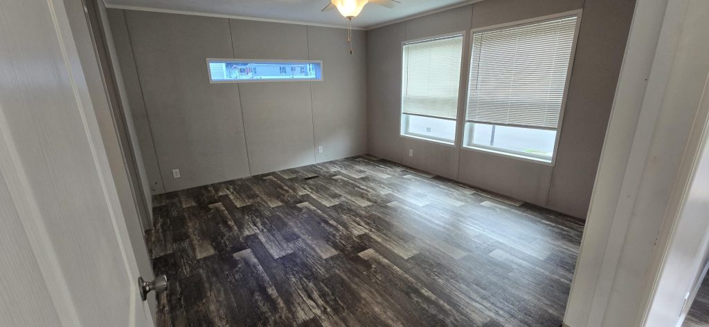 Brookview Village - Image 7