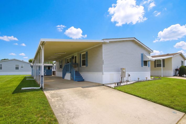 Maplewood Village - Image 1