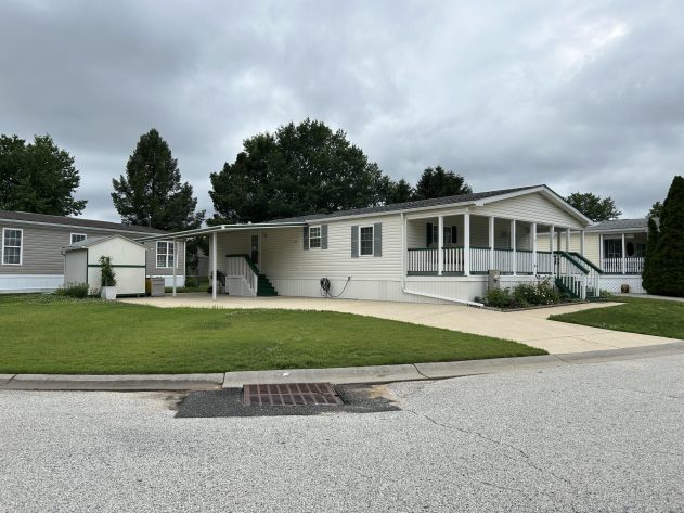 Maplewood Village - Image 2