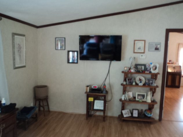 D & R Village - Image 10