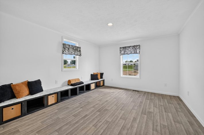 Hillside Estates - Image 15