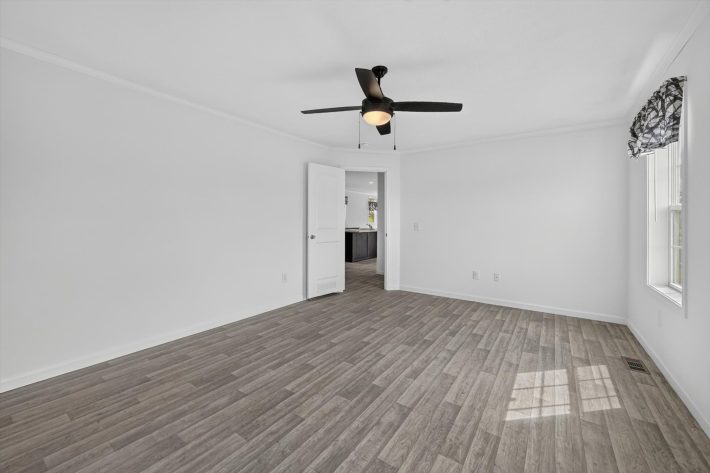 Hillside Estates - Image 18