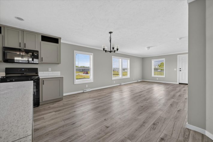 Lakeview Meadows - Image 12