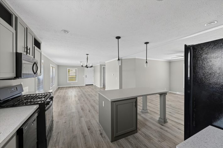 Lakeview Meadows - Image 15