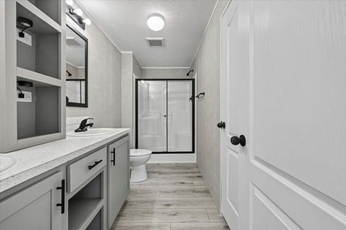 Lakeview Meadows - Image 31