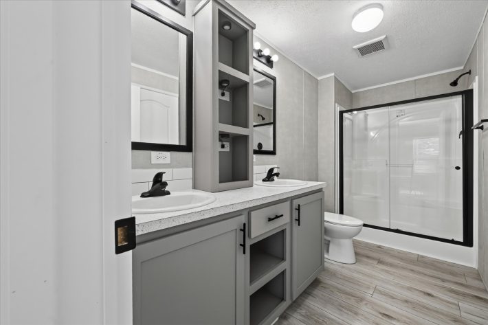 Lakeview Meadows - Image 34