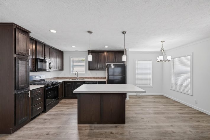 Lakeview Meadows - Image 16