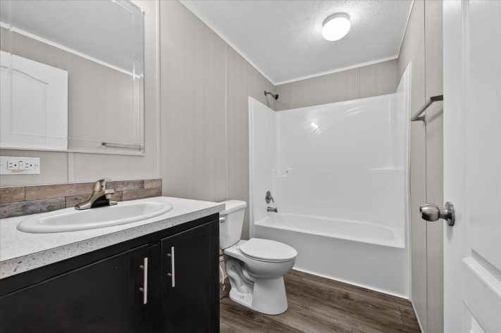 Lakeview Meadows - Image 19