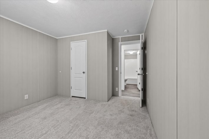 Lakeview Meadows - Image 28
