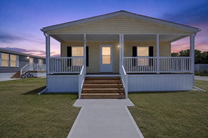 Lakeview Meadows - Image 1