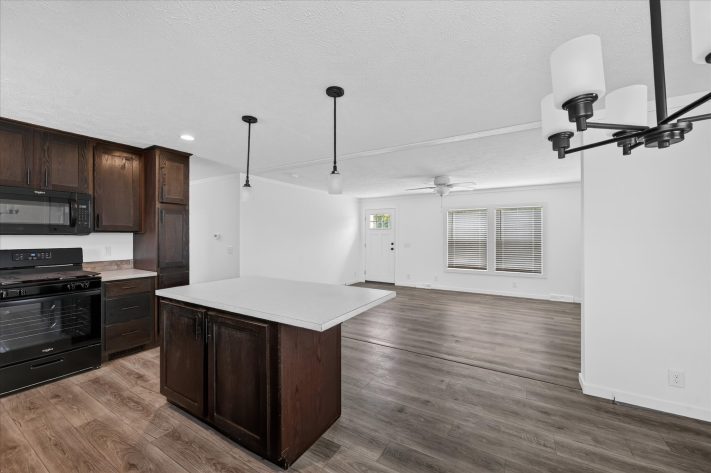 Lakeview Meadows - Image 11